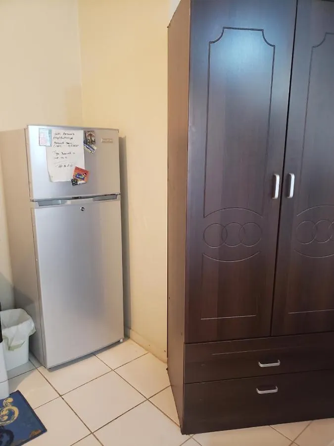 Studio Apartment! 奥乔里奥斯 0*,  牙买加
